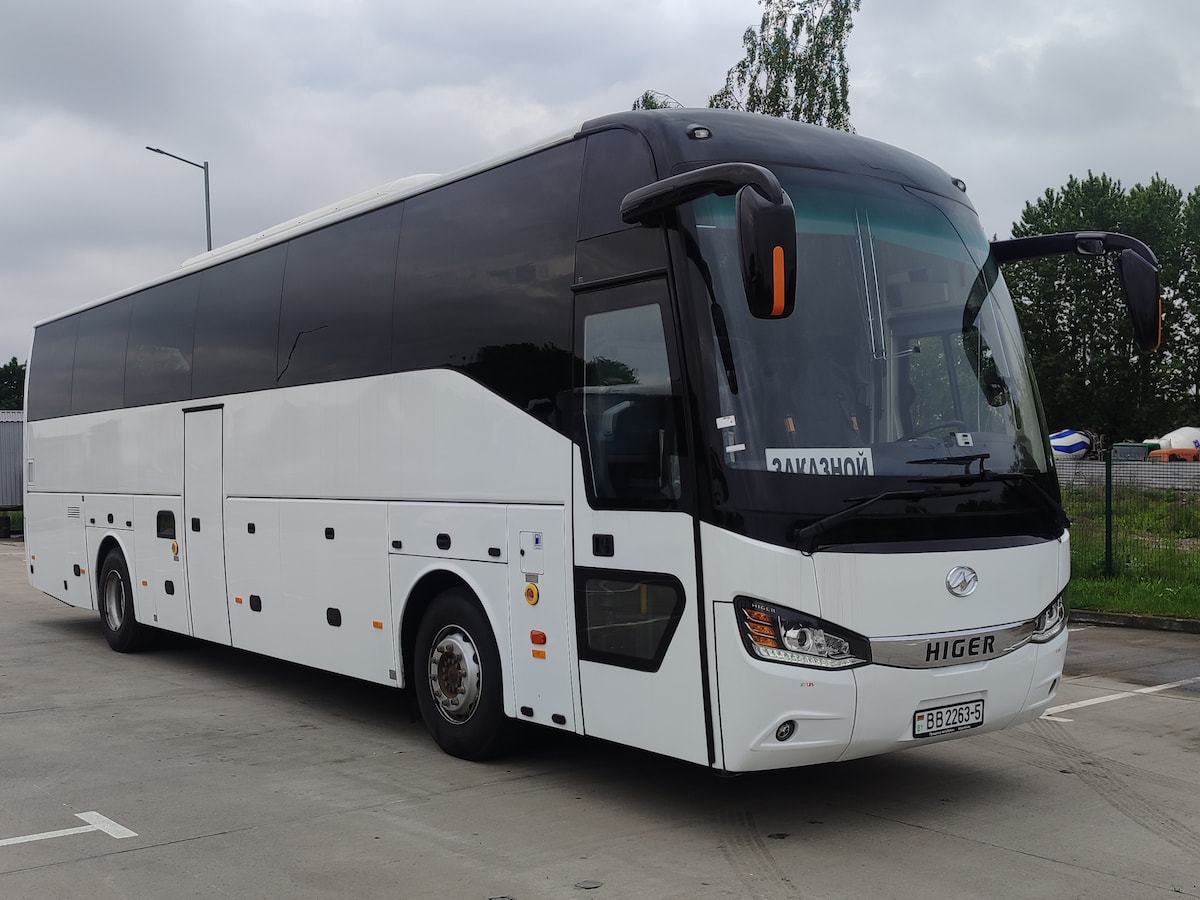 Автобус Higer 6128 51 место