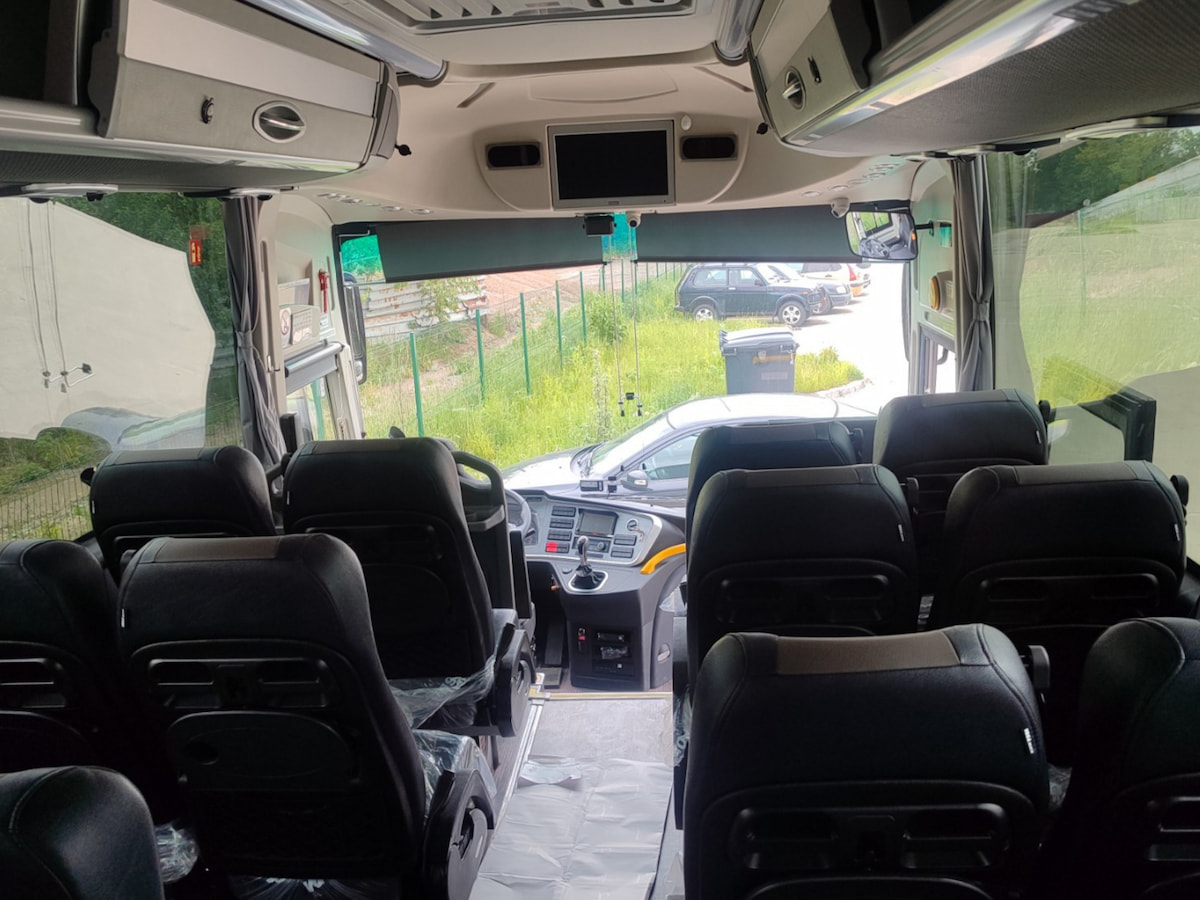 Автобус Higer 6128 51 место